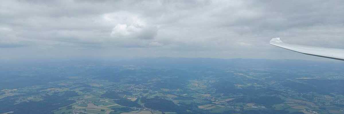 Flugwegposition um 10:05:16: Aufgenommen in der Nähe von Passau, Deutschland in 1514 Meter